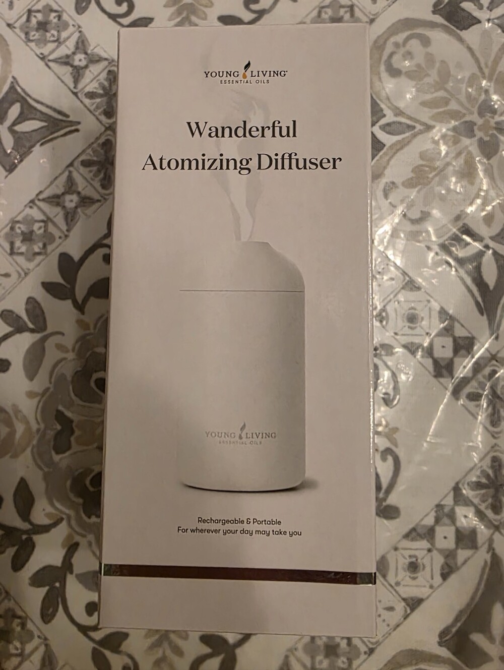 Young Living Wanderful Atomizing Diffuser Waterless Portable Rechargeable NIB